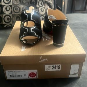 Christian Louboutin Interior 85 Pat/Spec/Crst Star